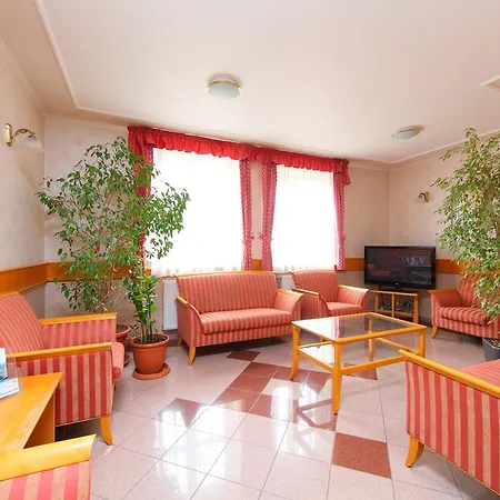 Blaha Lujza Hotel
