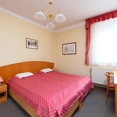 فندق Blaha Lujza 3*