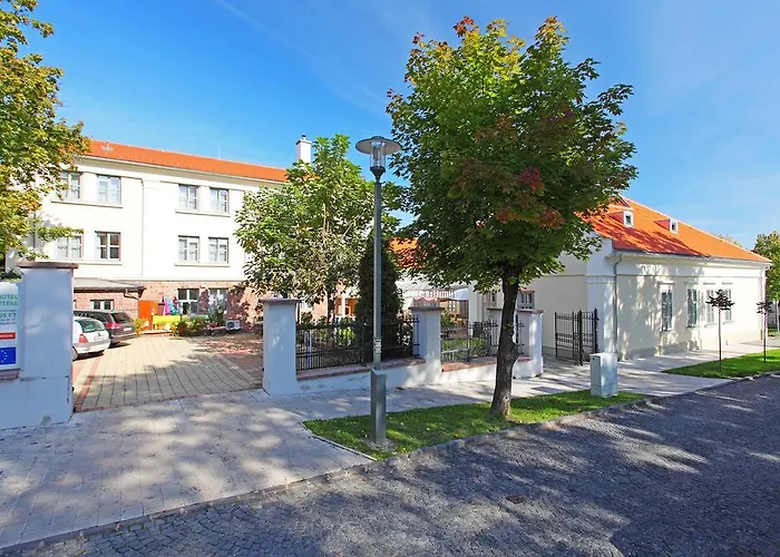 Blaha Lujza Hotel 3*