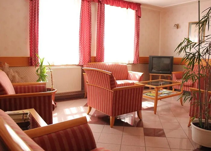 Blaha Lujza Hotel 3*